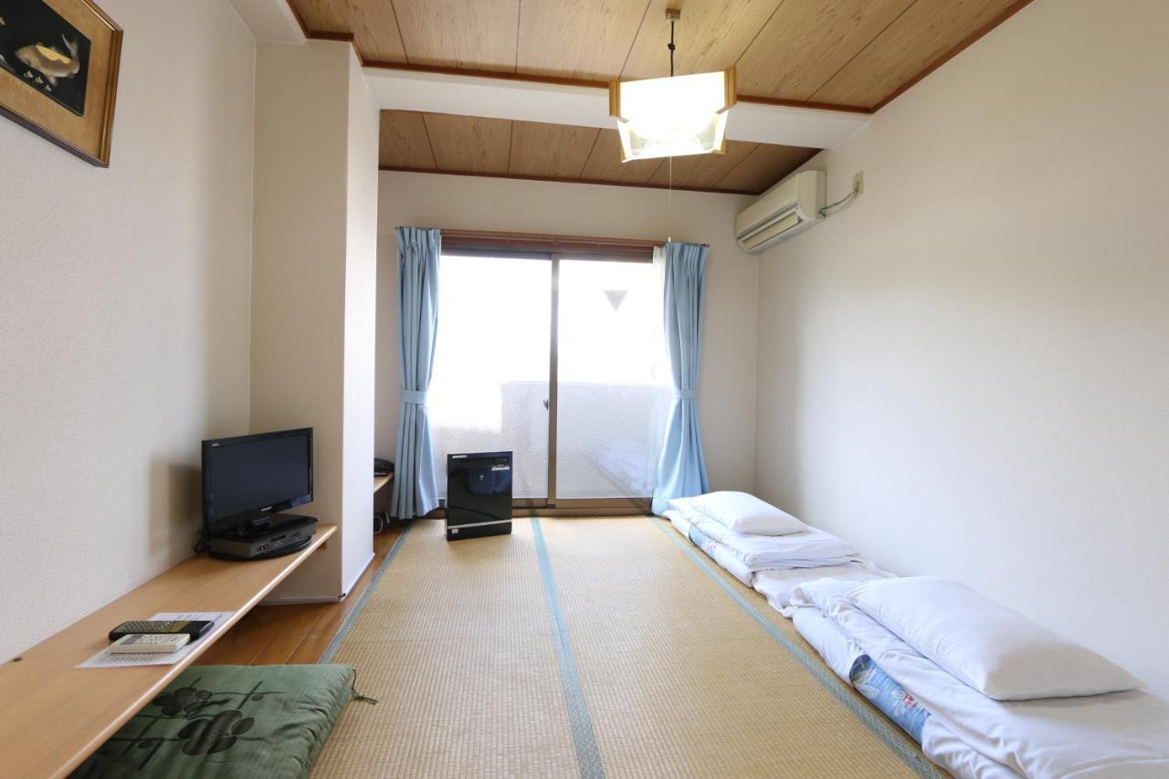 Business Hotel Nishi Ocu Kültér fotó